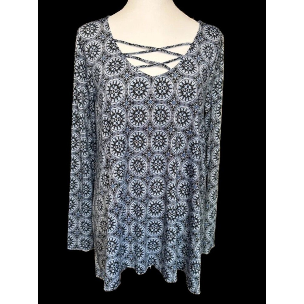 Ember Crisscross Neck Long-Sleeve Medallion Print Top/Tunic Blue Large